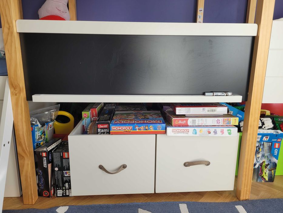 Zestaw mebli dla dzieci WallenfelsCory łóżko domek komoda biurko szafa