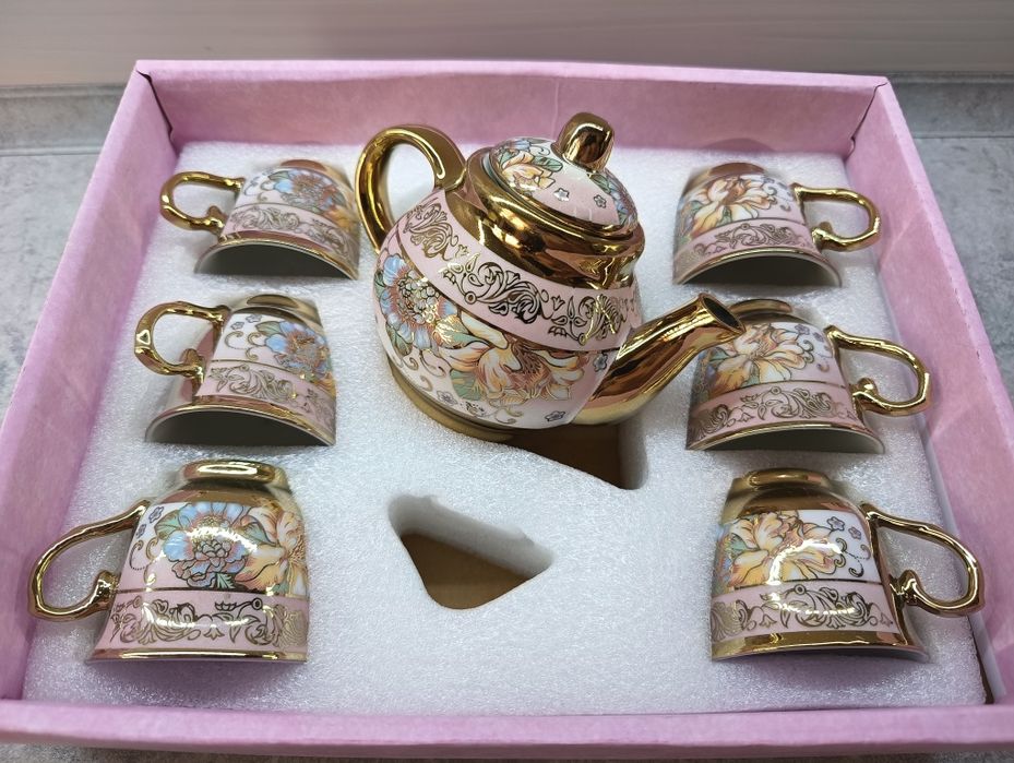 Piękny Zestaw do Herbaty Kawy Filiżanki Mikołaj Święta