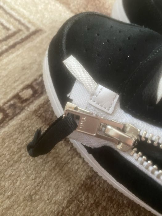 Nike acronym 42 size