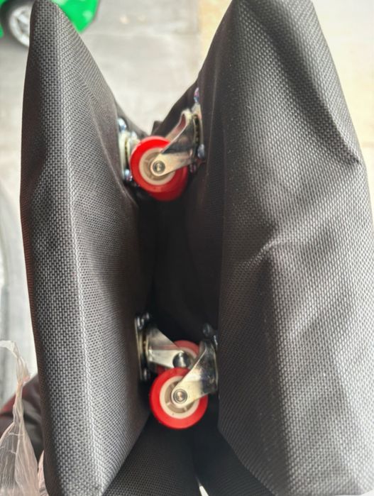 Capa fom rodinhas para marquesa