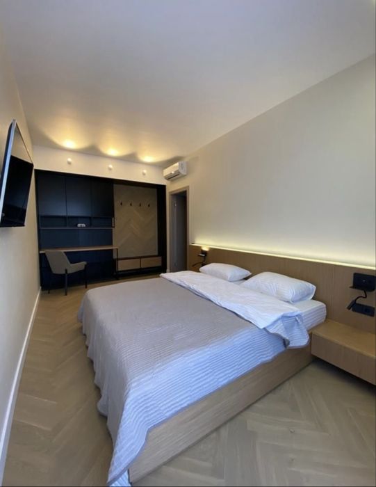 Аренда дизайнерской 3 к в центре Дом на Осипова