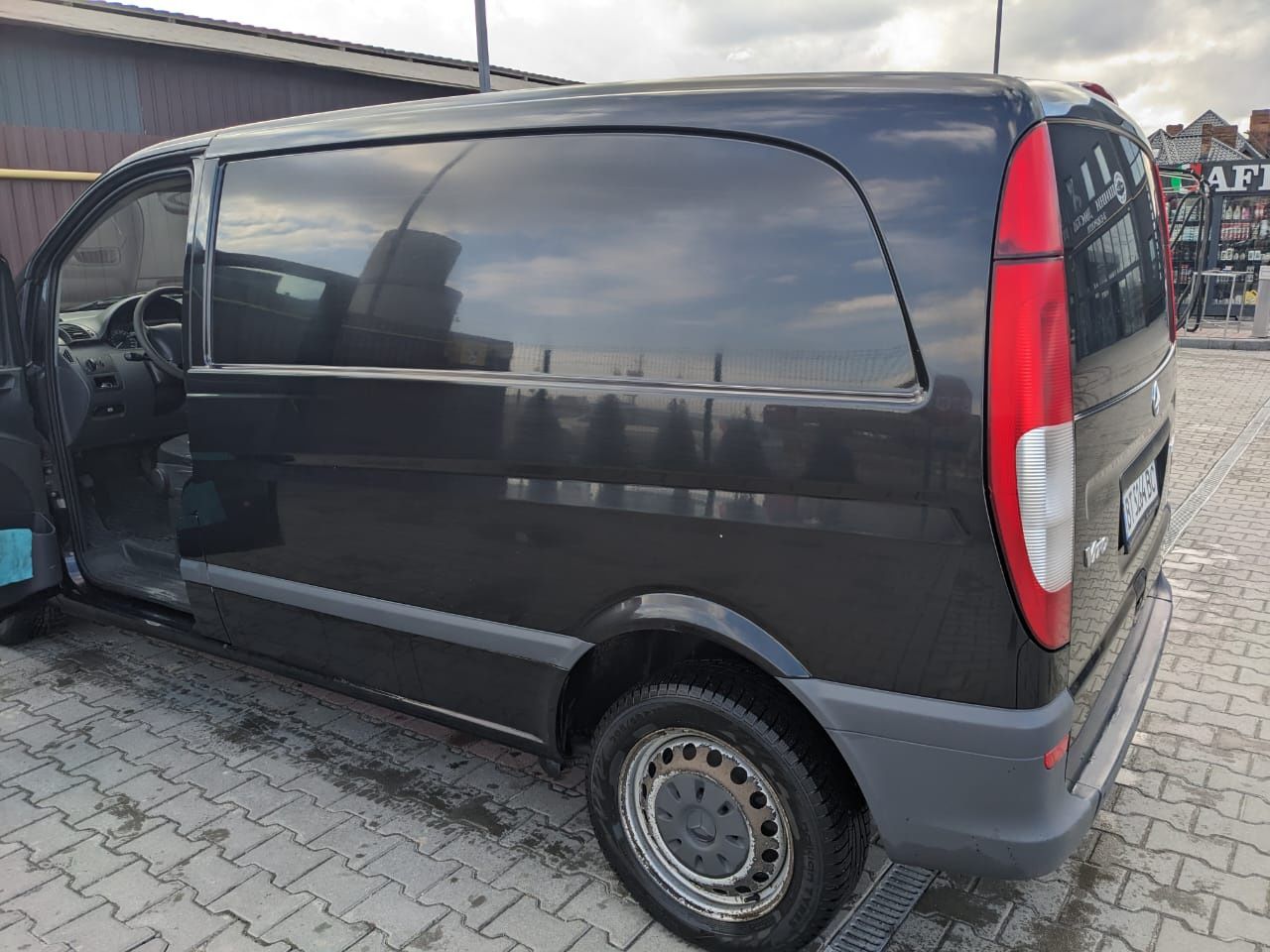 Mercedes Benz Vito