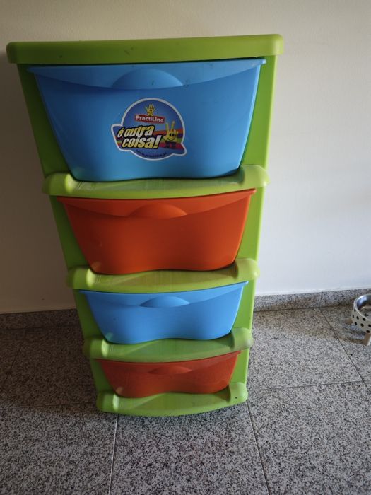 Móvel 4 gavetas DeBorla