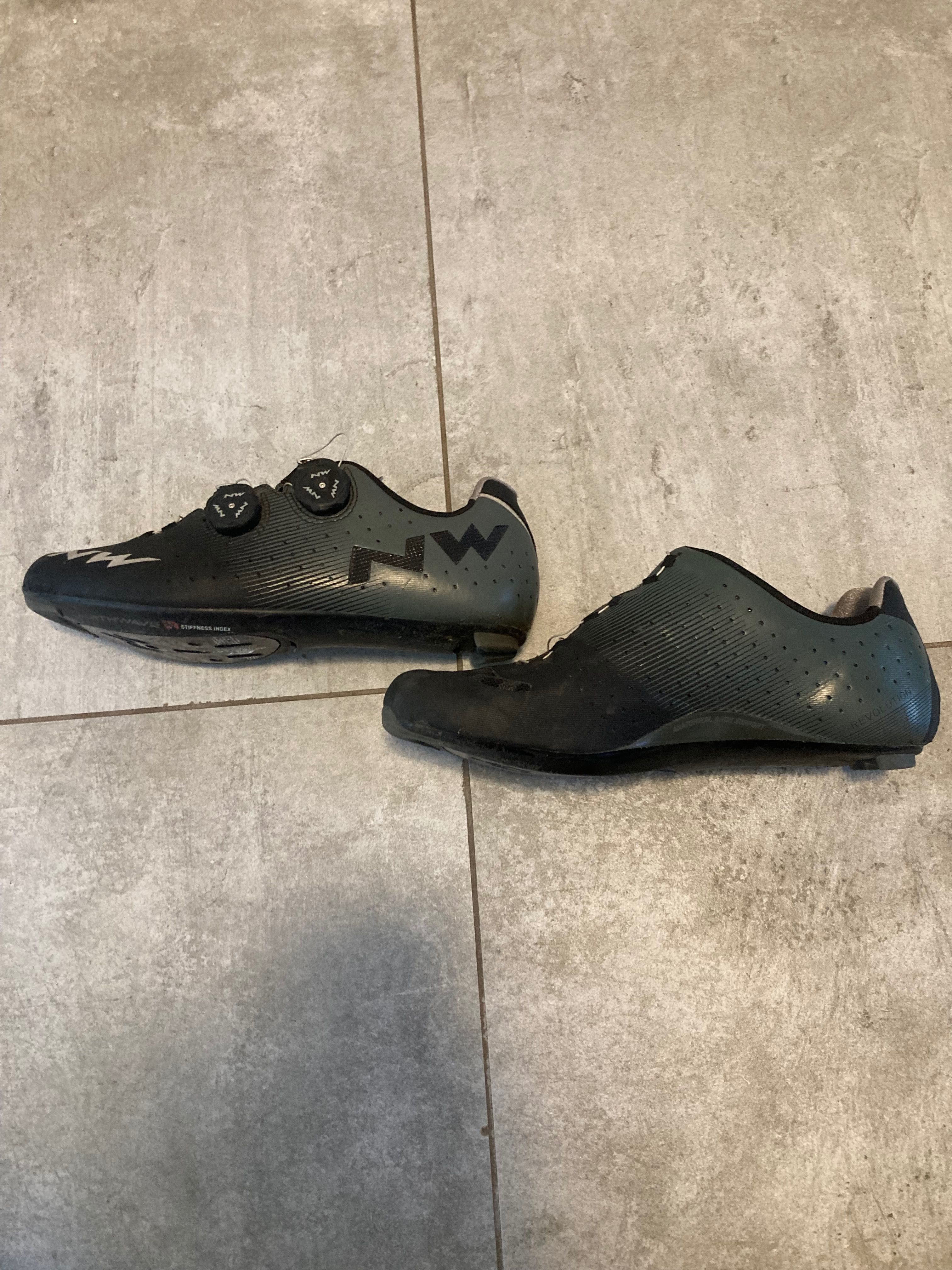 Buty Northwave Revolution R.43 +2xbloki
