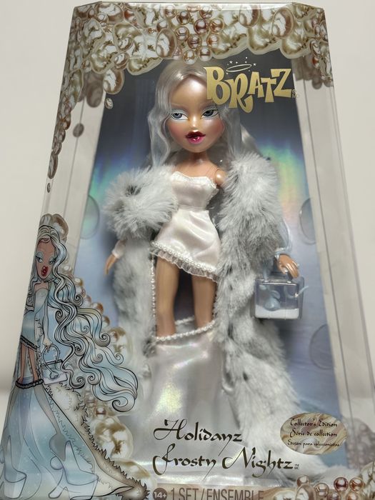 Братц Хлоя Bratz 2025 Holidayz Frosty Nightz Cloe
