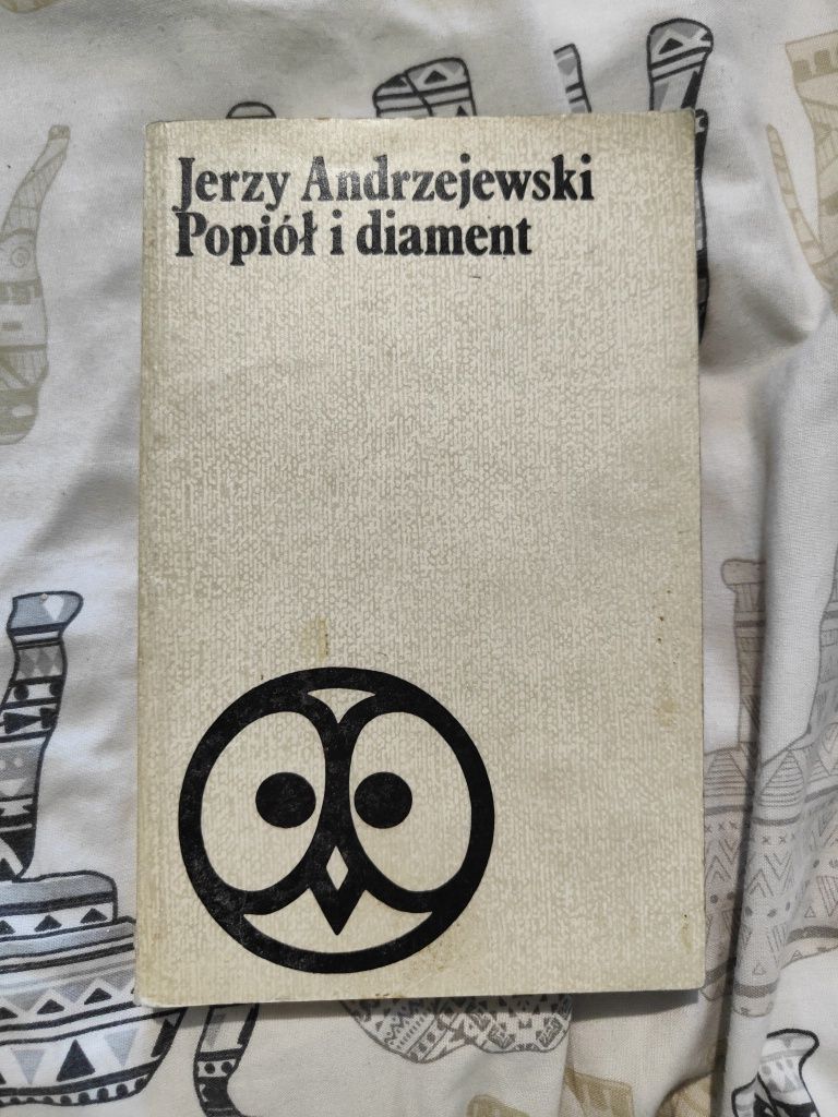 Książka Popiół i diament Jerzy Andrzejewski 1974