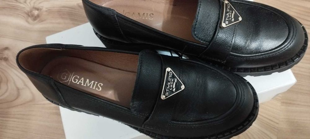 Buty Mokasyny GAMIS 6043 Czarne Lico - jak NOWE