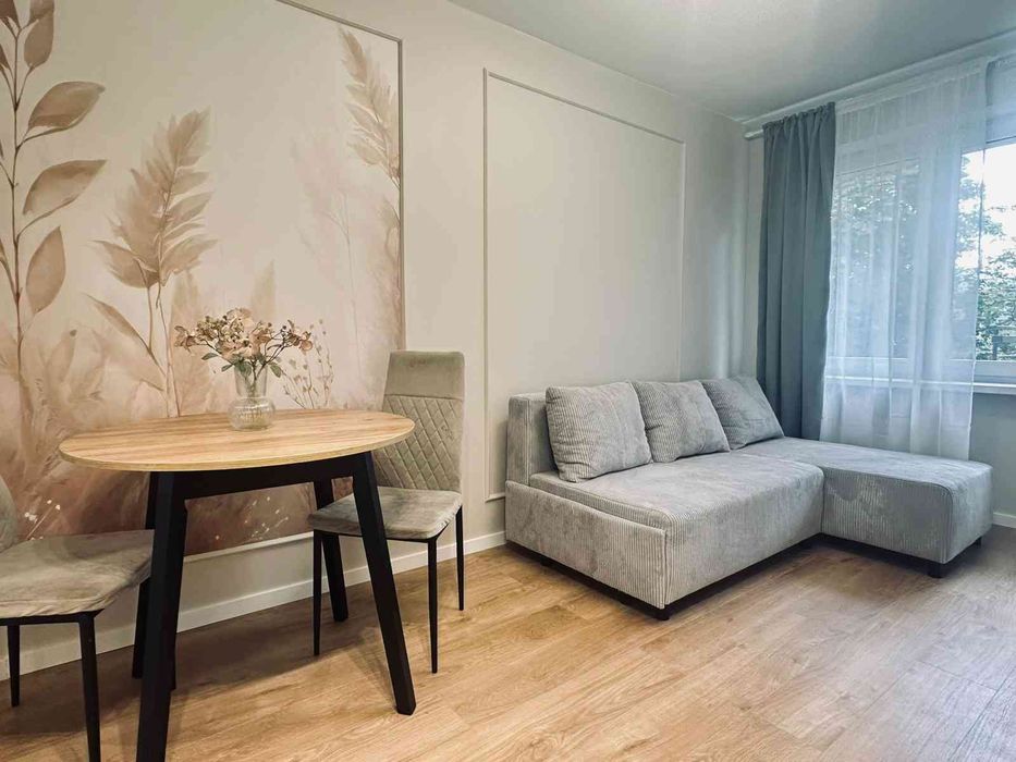 Mieszkanie czteropokojowe/1 piętro/ Mieszka I