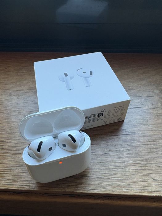 Airpods 4 c/fatura e garantia ate Maio 2028