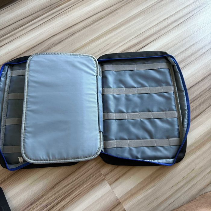 Organizer na Hot Wheels - Walizka na 48 Samochodów - Stan Nowy