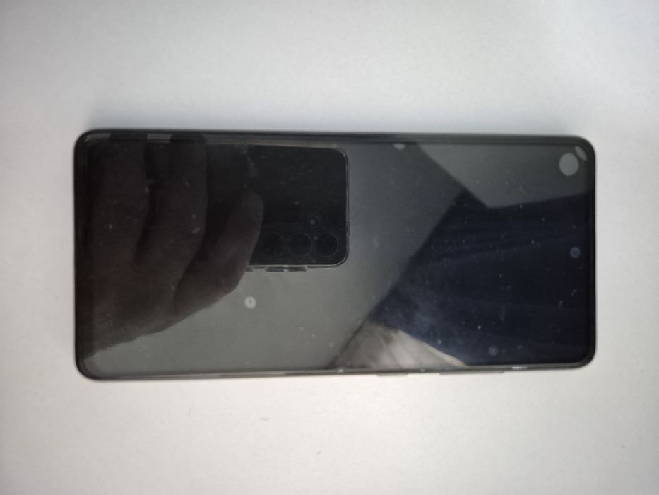 орігінальний ліцензійний смартфон Samsung A52 8/256 стан відмінний