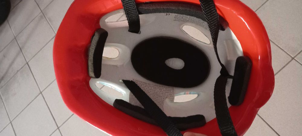 Bicicleta roda 12 + capacete