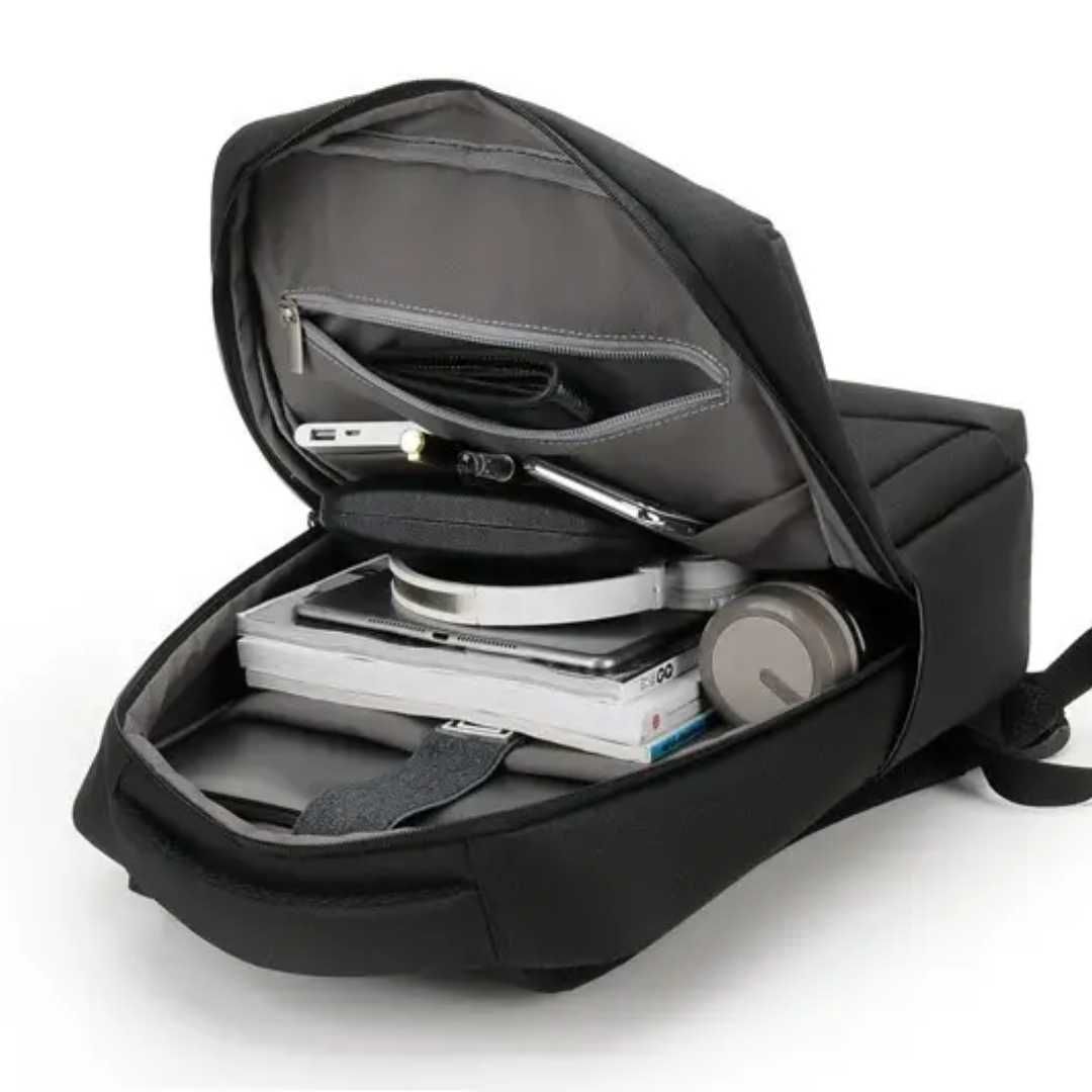 Рюкзак протиударний для ноутбука 15,6" з usb чорний