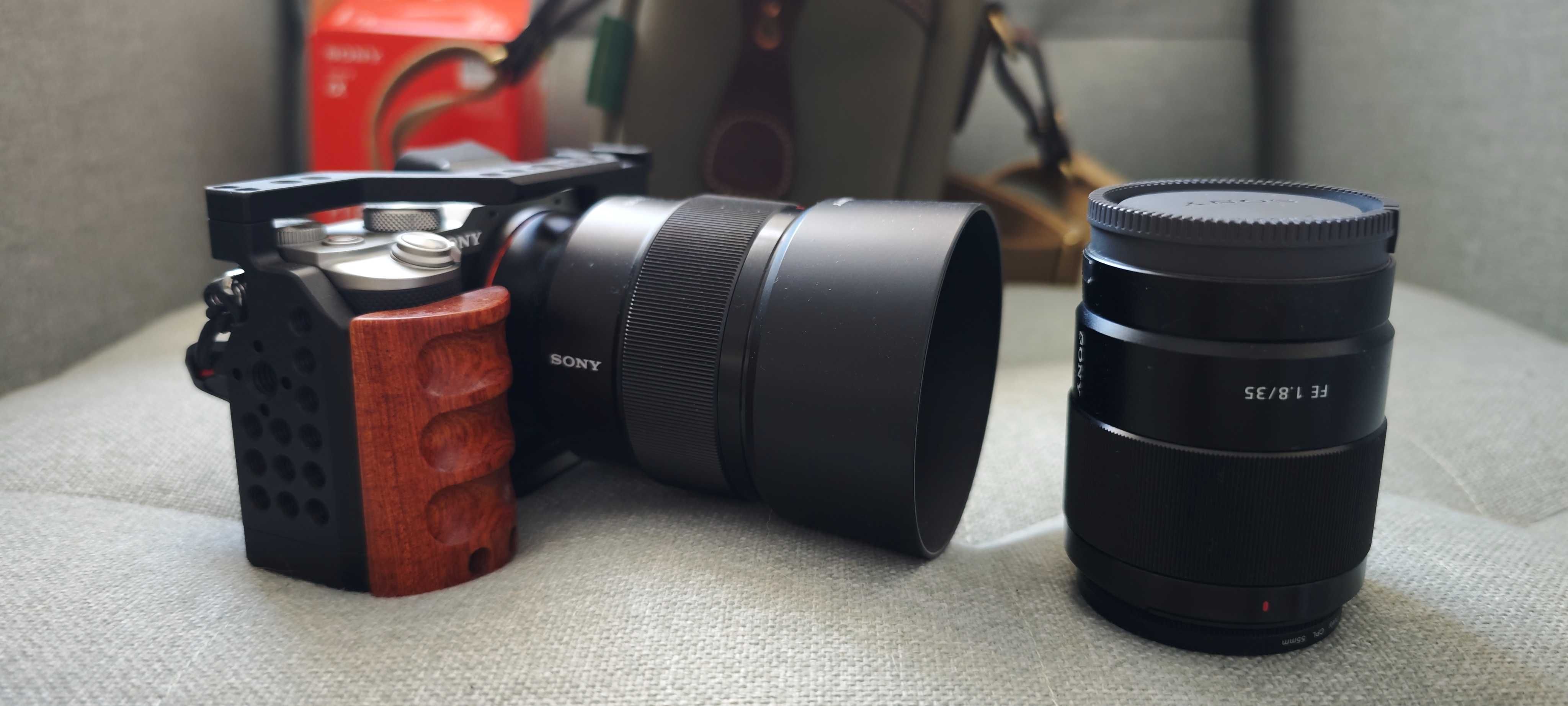Sony a7c + 85mm + 35mm com cerca 1500 disparos