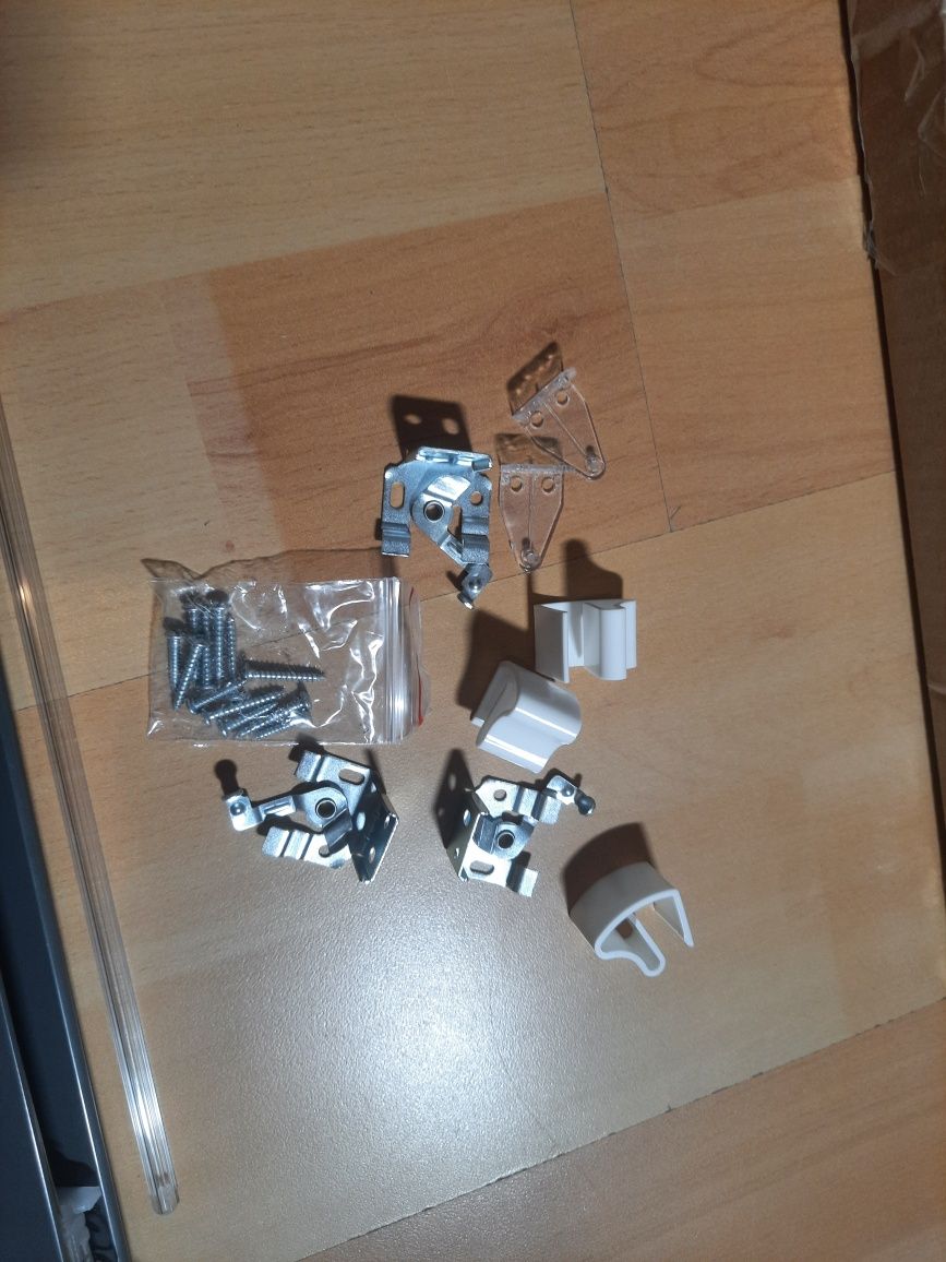 Żaluzja aluminiowa ciemnoszara