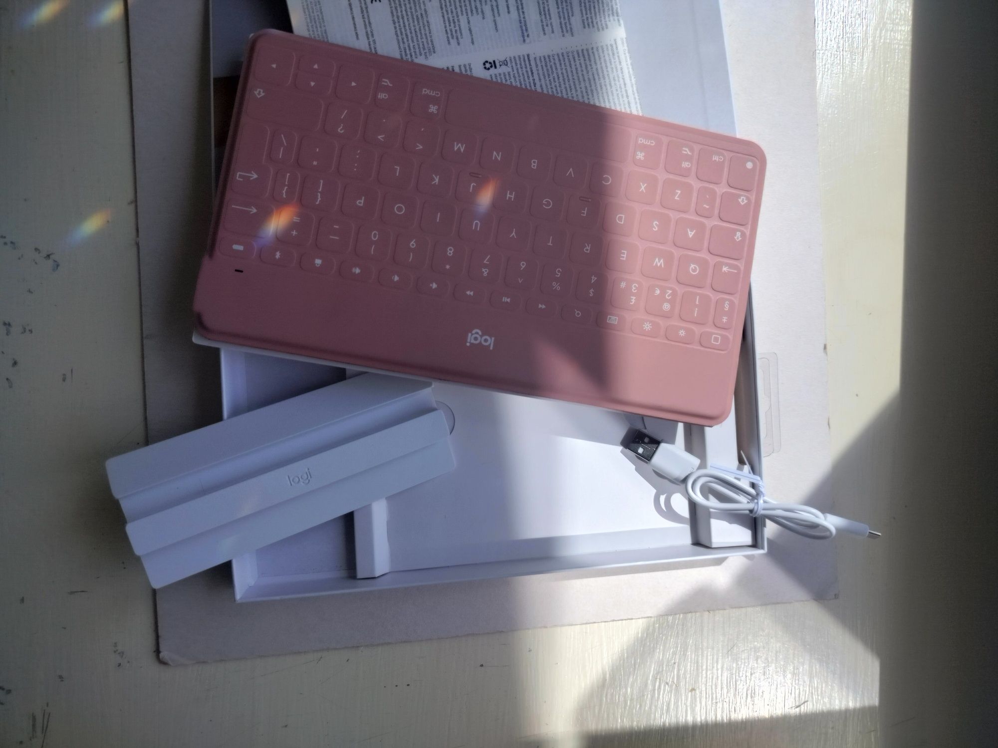 Klawiatura Logitech KEYS TO GO