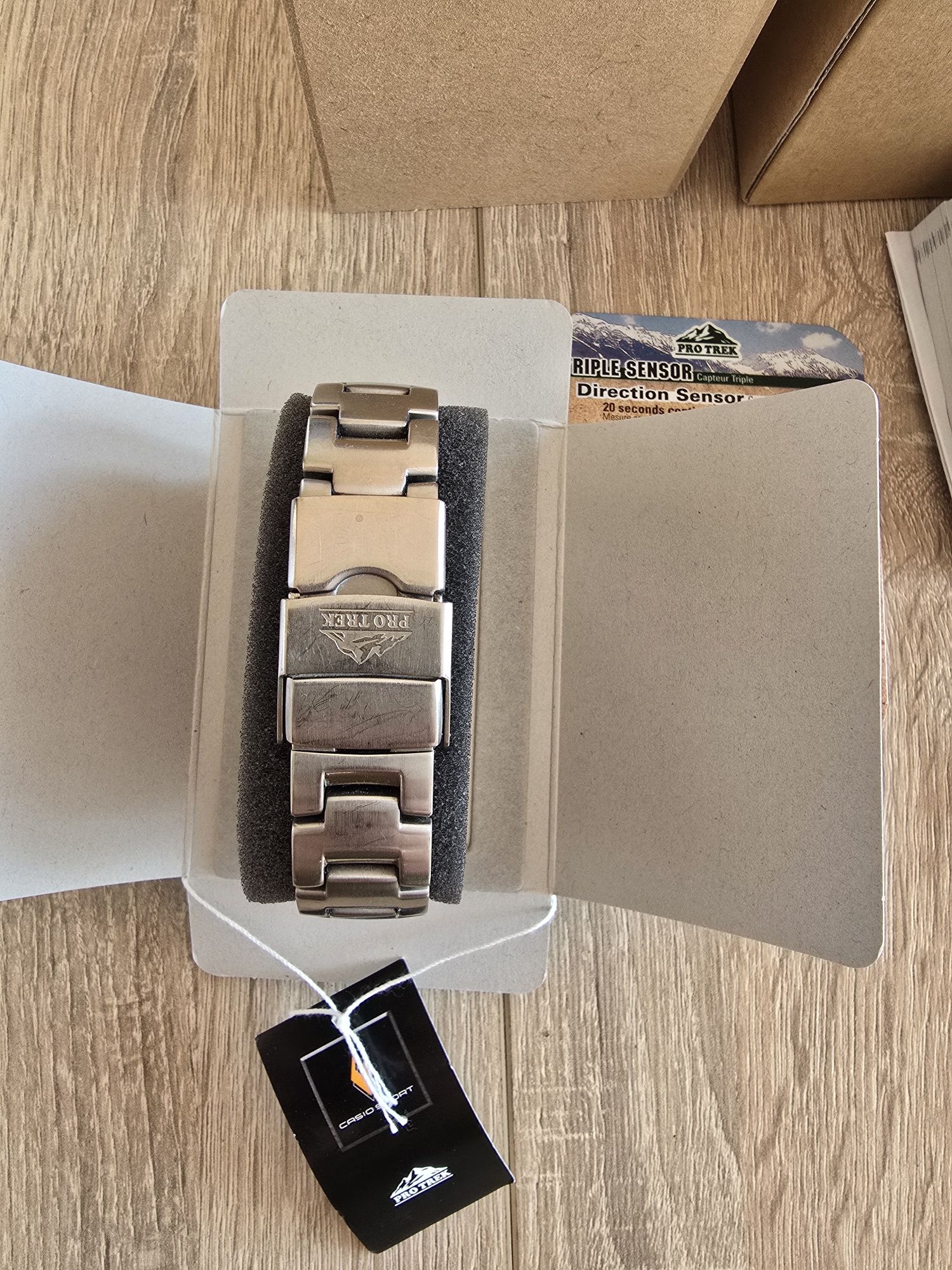 Zegarek CASIO Protrek PRW-2500T-7ER TYTANOWY komplet.