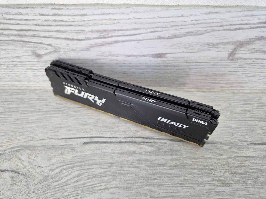 пам'ять DDR4 32GB (2x16) 3200MHz CL16 Kingston FURY (B-Die). Trade-in