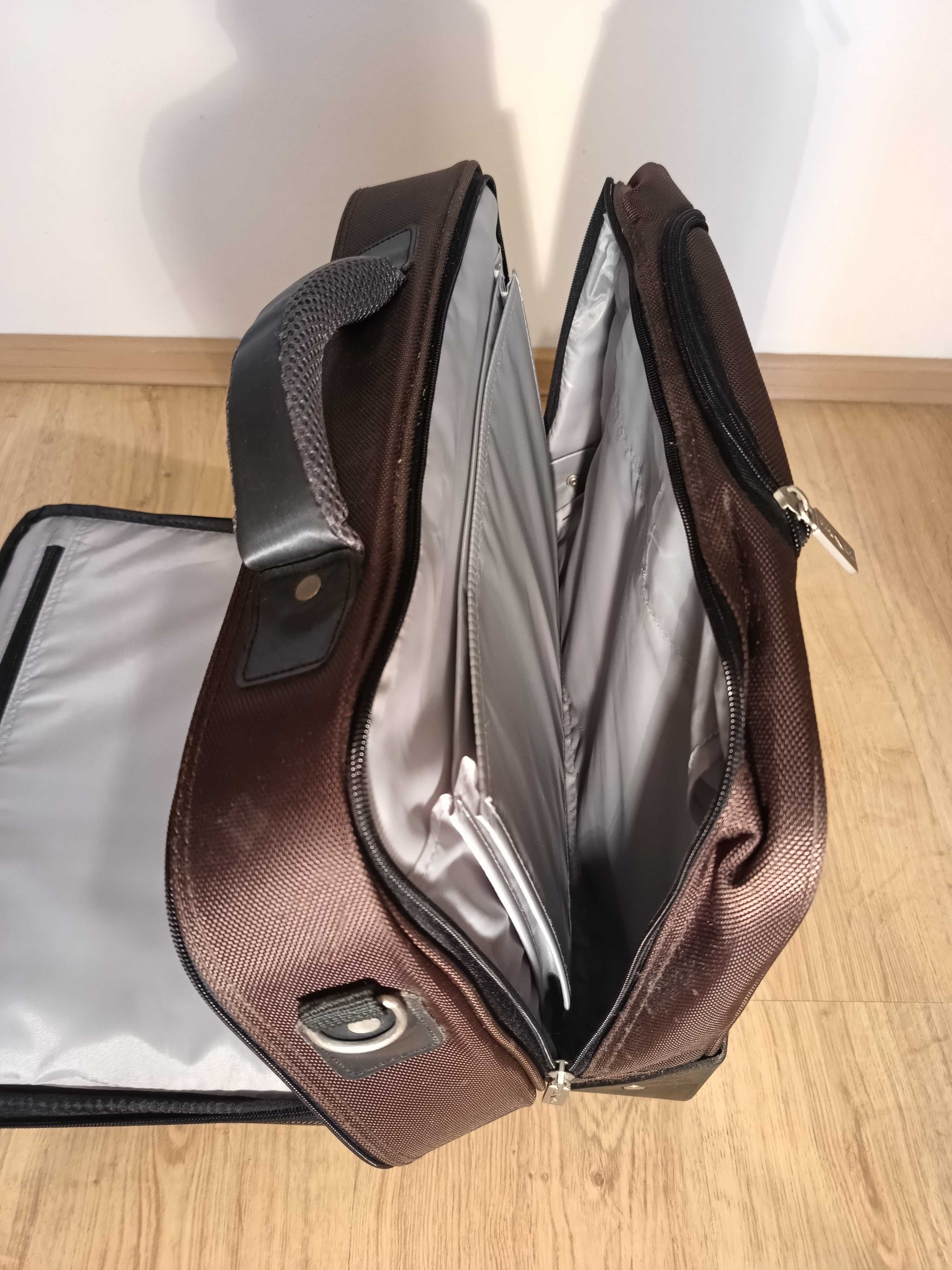 Torba na laptopa /walizka na kółkach