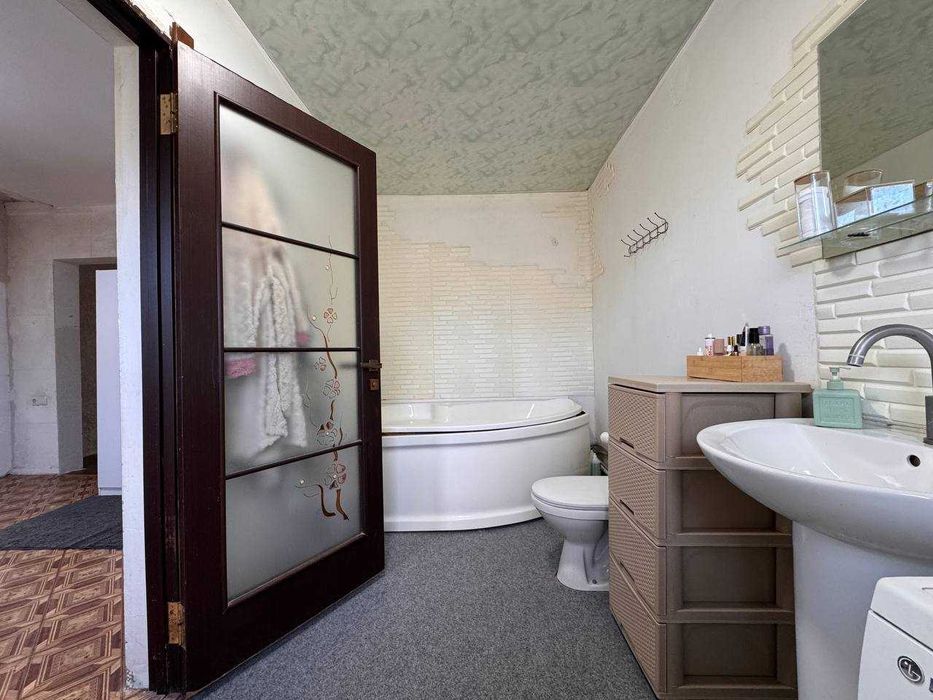 Купите дом с бассейном в Самаровке на Лесозаводской