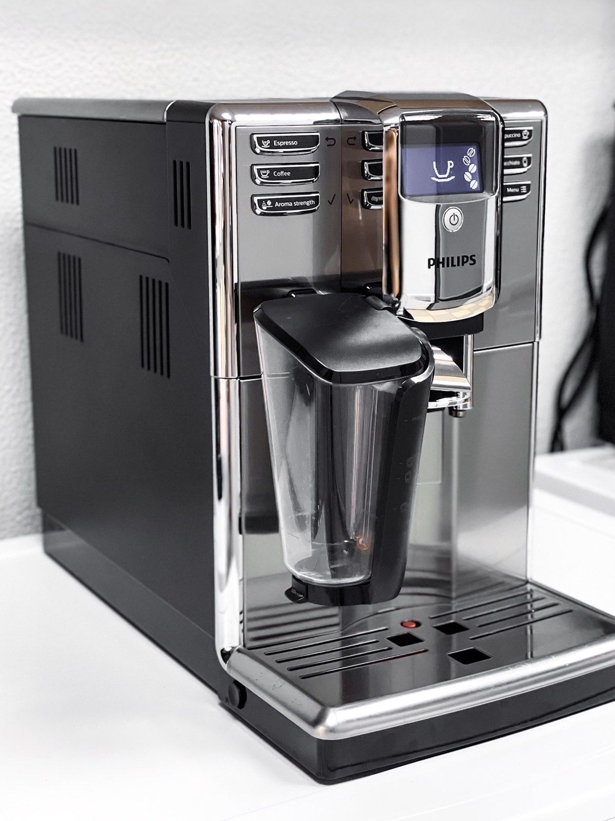 ТОП!!! Кофемашина Philips Incanto LatteGo (кавоварка)