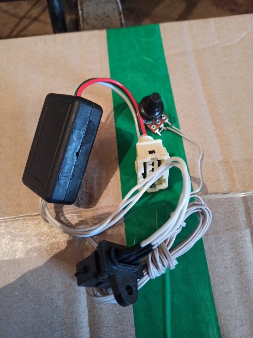 Октан-корректор автомобильный для бесконтактной системы зажигания опти