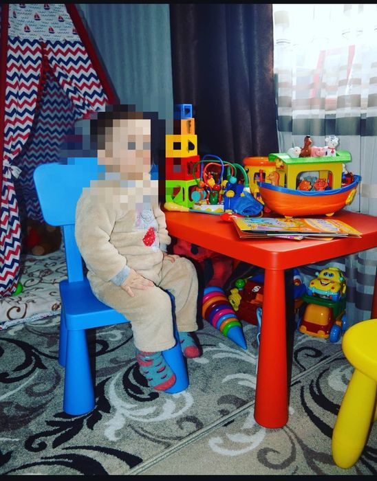 Дитячий стіл столик  Mammut Ікея Ikea