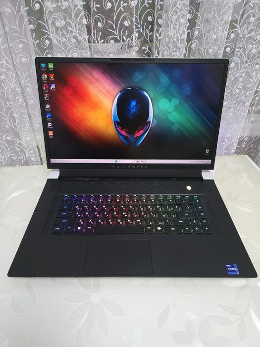 Alienware X17 17.3/RTX 3080 Ti 16GB 175W/i9-12900HK/DDR5:32GB/SSD:2TB