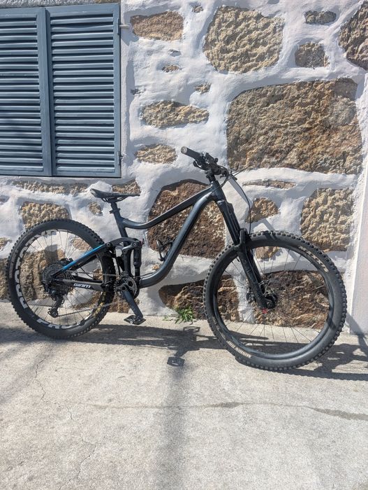 Bicicleta Giant Reign 2 – 2020 (Quadro M)