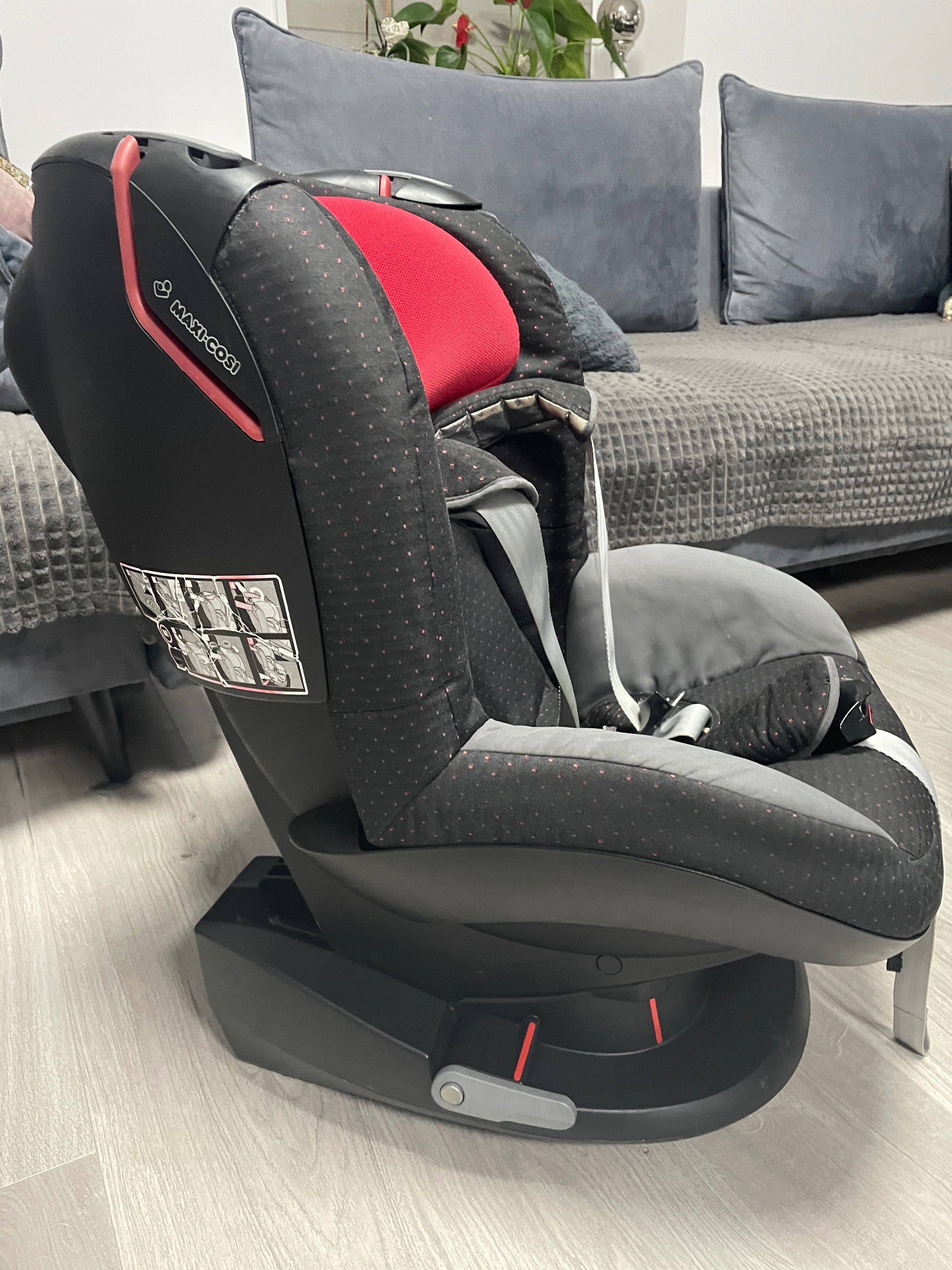Fotelik Maxi Cosi dziecięcy 9-18 kg samochodowy dziecięcy