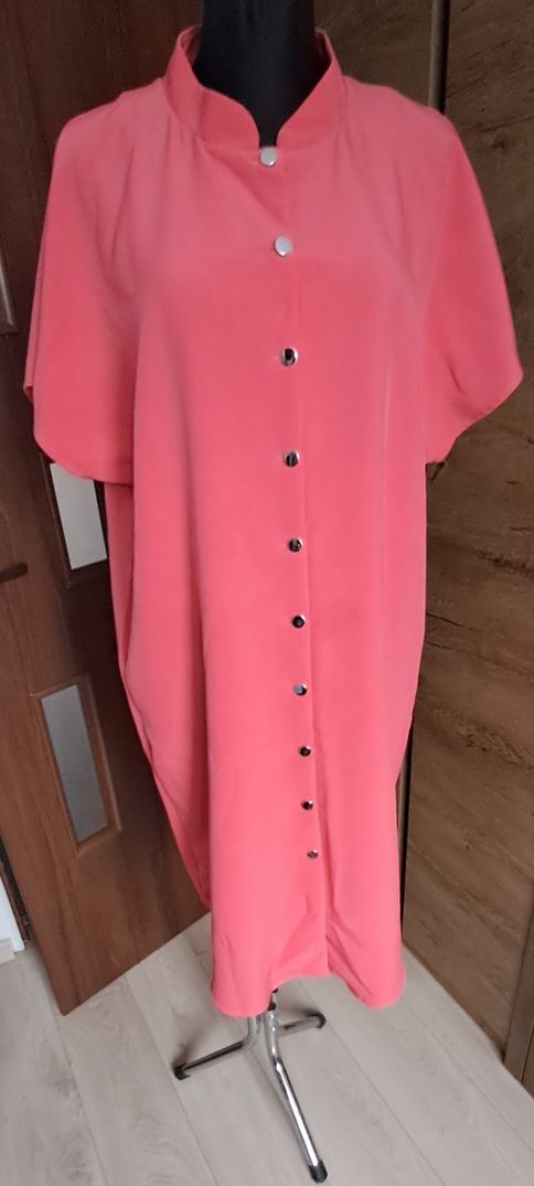 Sukienka prosta elegancka i funkcjonalna 4xl Karko