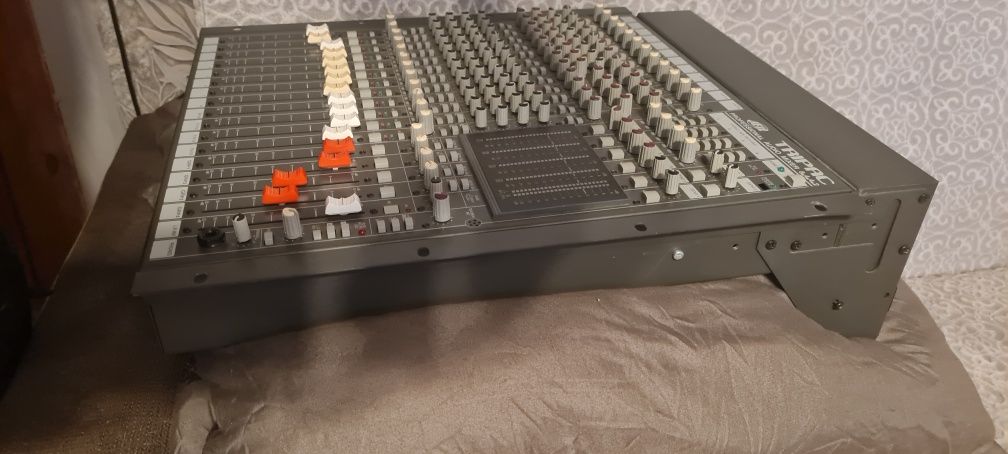 tripac professional audio mixer 8.4.4 2