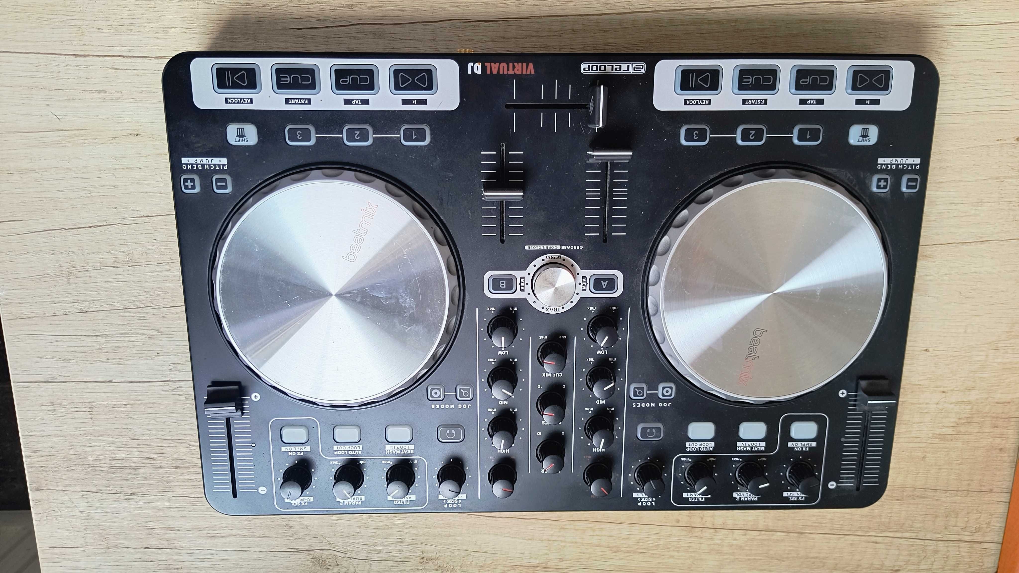 Mixer Reloop BEATMIX 2