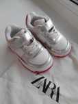 Кросівки zara 23