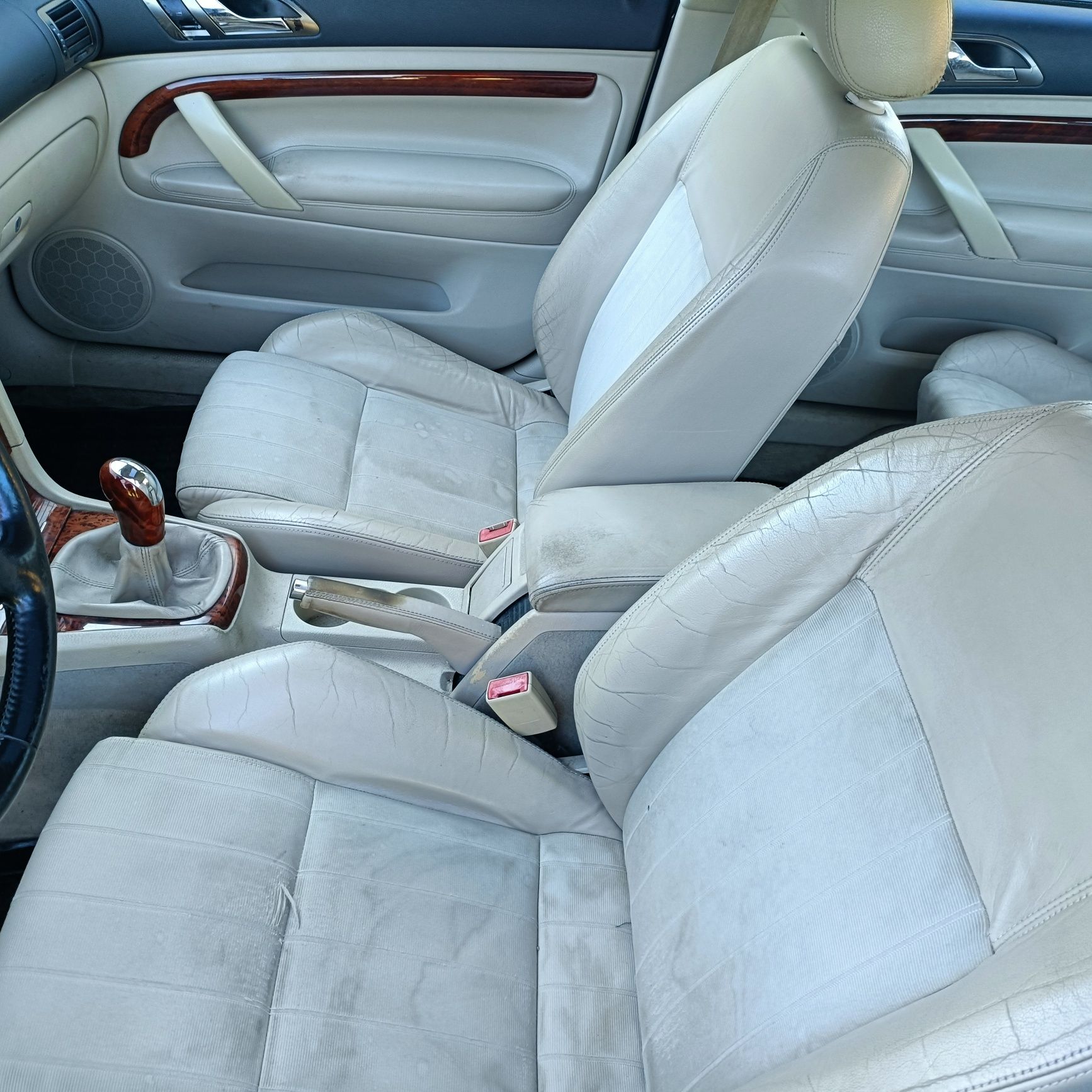 Sprzedam Skodę superb 1.8 turbo