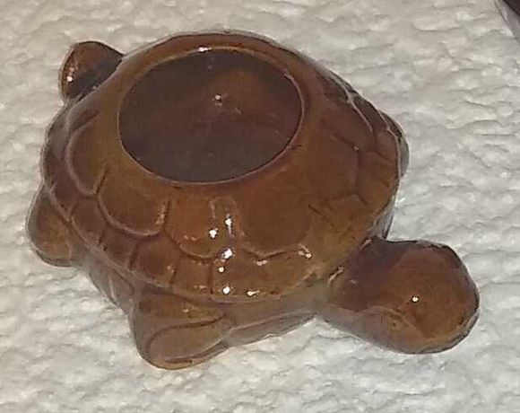 Brązowy żółw z ceramiki - PRL