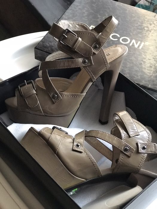Продам босоножки BASCONI 37р.