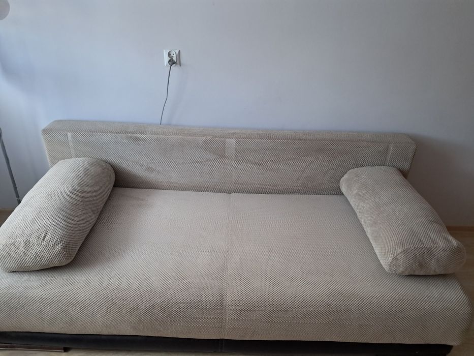 Sofa z funkcją spania.