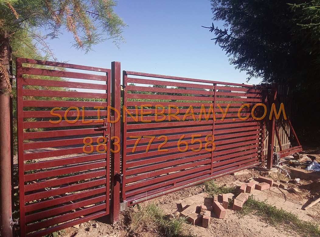 Brama przesuwna palisada profile poziome 100x20 80x20 60x20mm montaz
