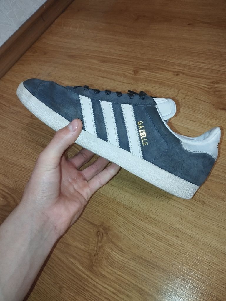 Продам Адидас GAZELLE