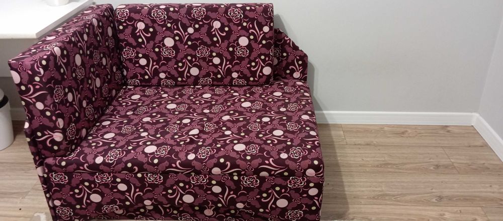 Sofa rozkładana młodzieżowa/dziecięca