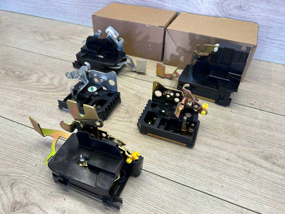 Замок дверей зад перед Фіат Дукато Боксер Джампер Ducato Boxer Jumper