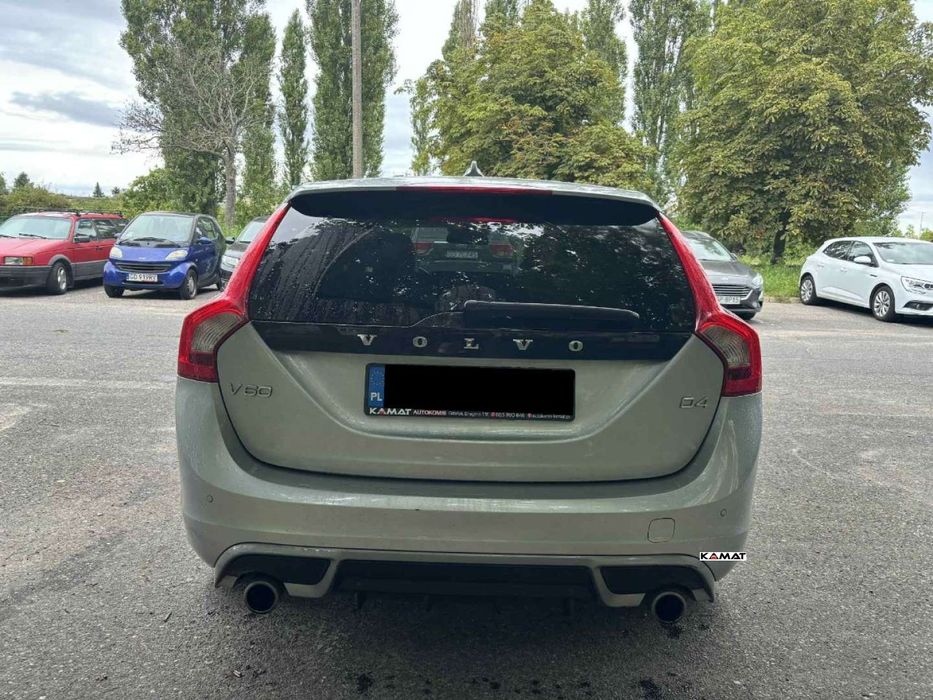 Volvo V60 R-design 2,0 diesel 5 cylindrów Automat Zamiana