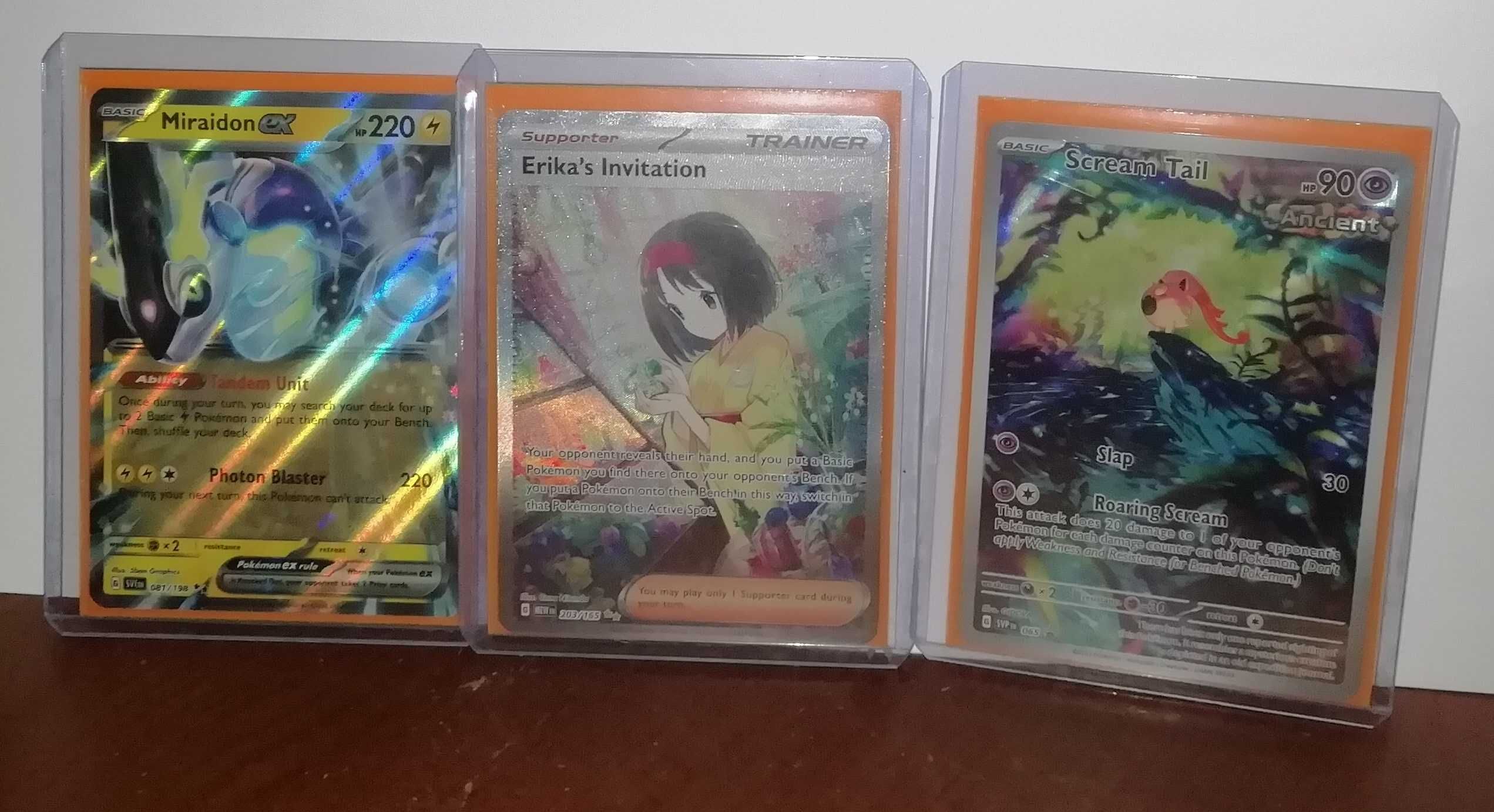 Cartas Pokémon (vários sets)