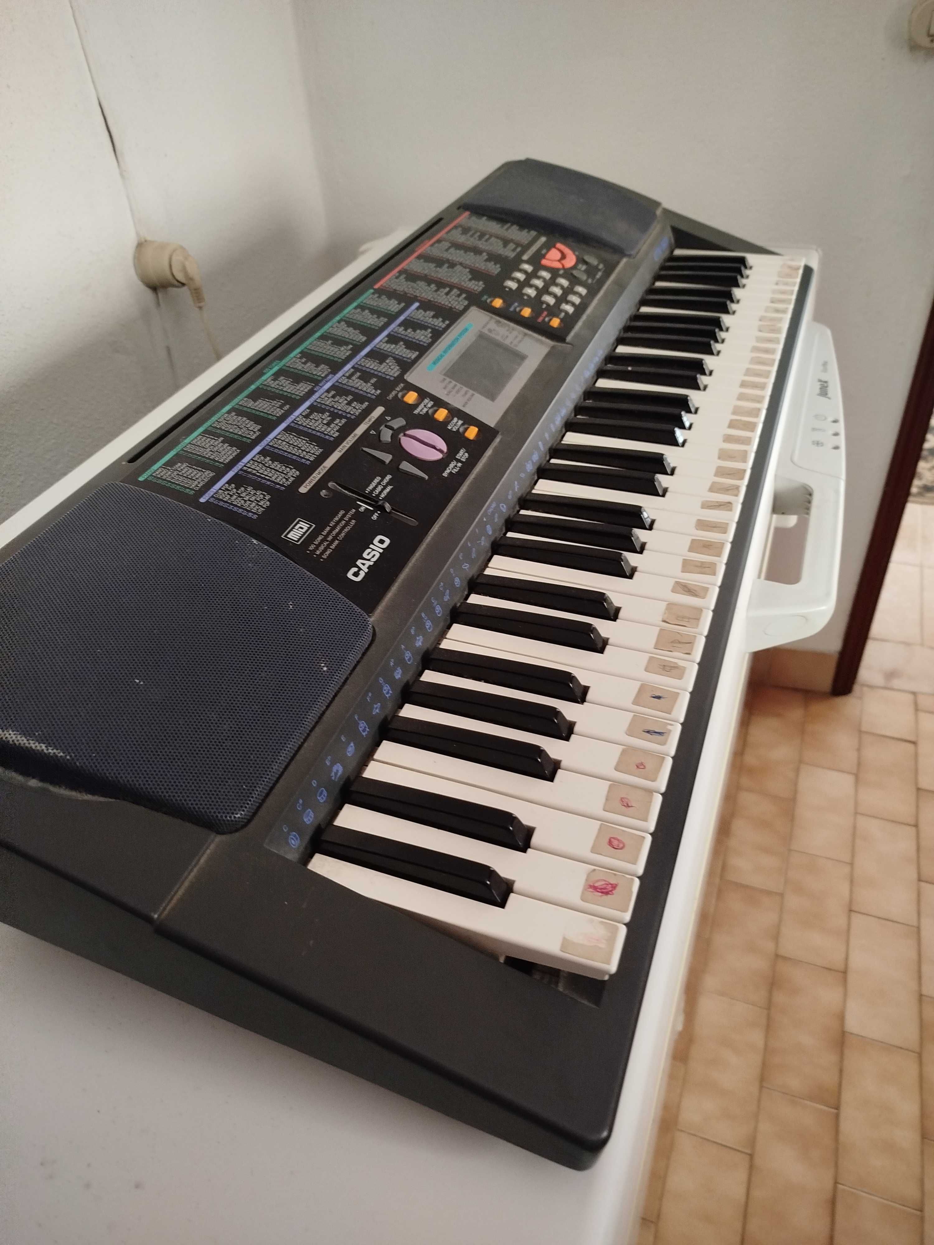 Órgão musical Casio