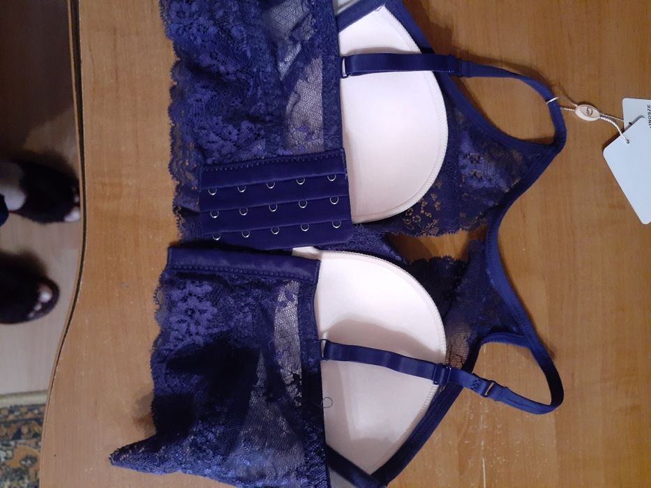 Бюстье-топ ажурный.