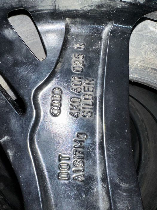 Felga  Audi A6, RS6, Q7,Q8 4K0  10.5" x 22" 5x112 ET 19