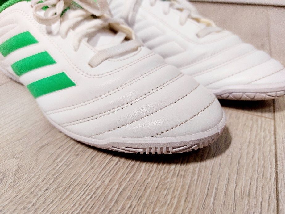 NOWE. Halówki Adidas Copa. Rozmiar 38.