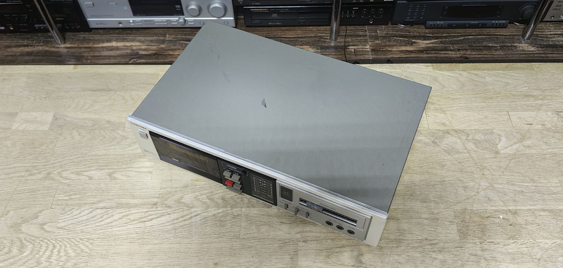 Касетний програвач Toshiba PC-G1