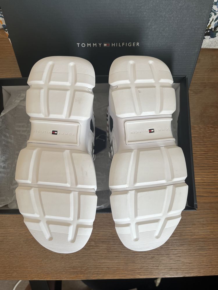 Нові кросівки Tommy Hilfiger, кроссовки Томми Хилфигер